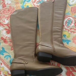 IMAN Classic Brown Heeled Boots leather